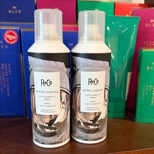 R+Co Moon Landing Anti-Humidity Spray Duo